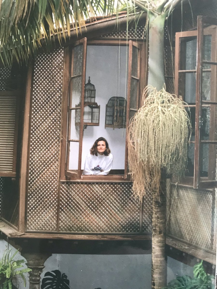 ana howard tweet media