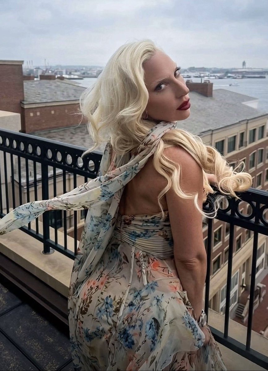 sky🖤🍃 tweet media