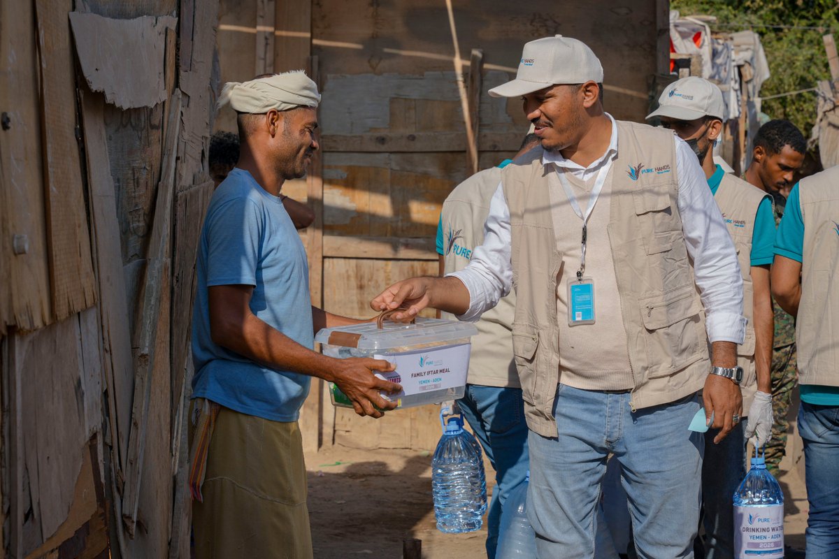 purehands2's tweet photo. Thank You 💙 This Ramadan, your support reached families across Yemen with food, clean water, and essential aid when it mattered most.

You showed up for people who needed it.

Thank you for being part of this impact.

#ThankYou #Yemen #Compassion #Together #Impact https://t.co/PAROydzqD2