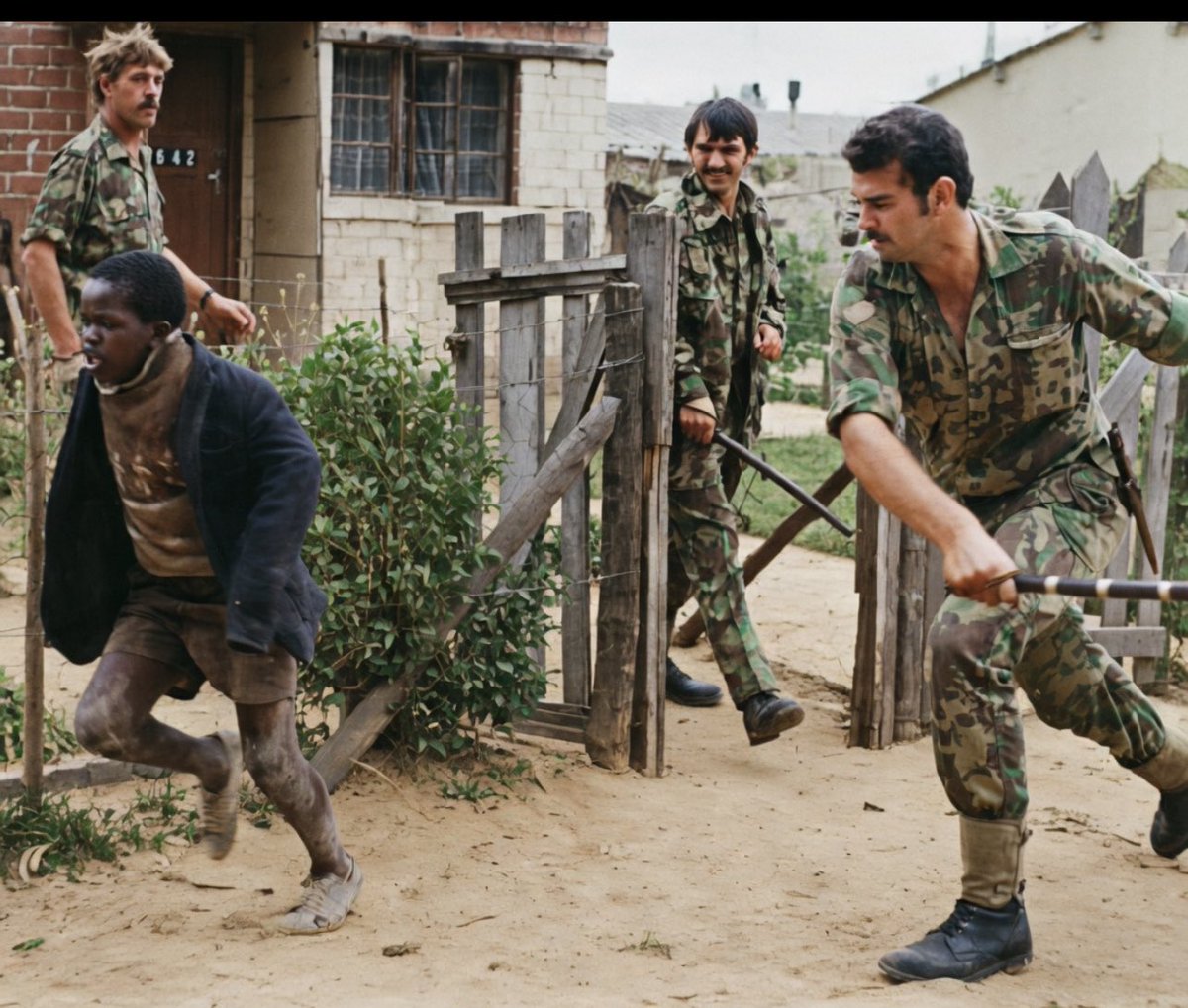 ChrisExcel tweet media