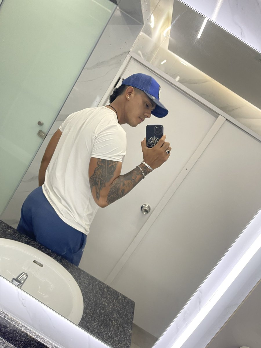 Moises en Venezuela 🇻🇪 tweet media