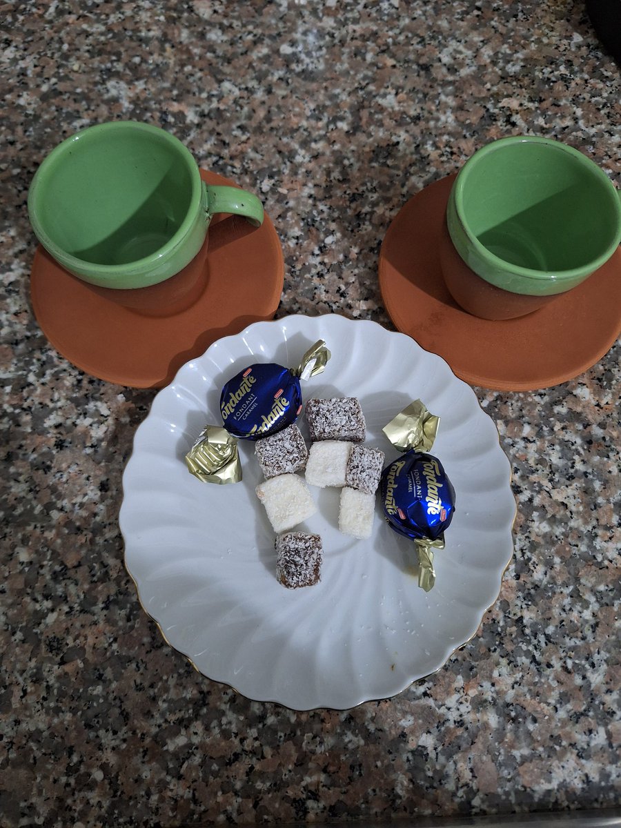 EdaErdgnTprk's tweet photo. Lojmanımızda ilk kahvemiz iki yıl sonra kahve geldi aklıma🥰 Reşadiye https://t.co/o7OJS1MR0L