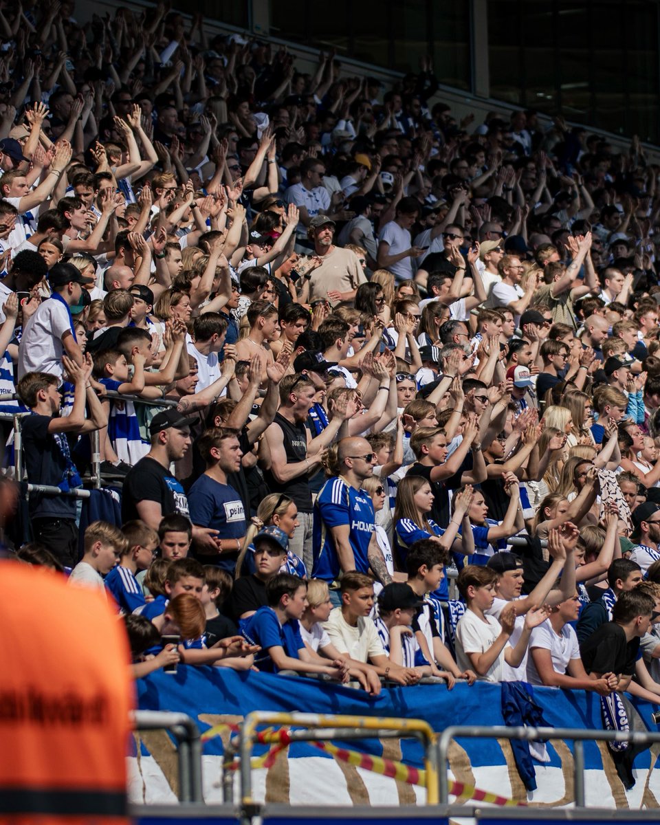 Lägre pris fram till midnatt - passa på att köpa biljett nu! 

Imorgon klockan 12.30 spelar vi premiär hemma på Parken mot IFK Värnamo. Det lönar sig att köpa biljett idag, på matchdag höjs biljettpriserna. 

🔗 ifknorrkoping.ebiljett.nu.