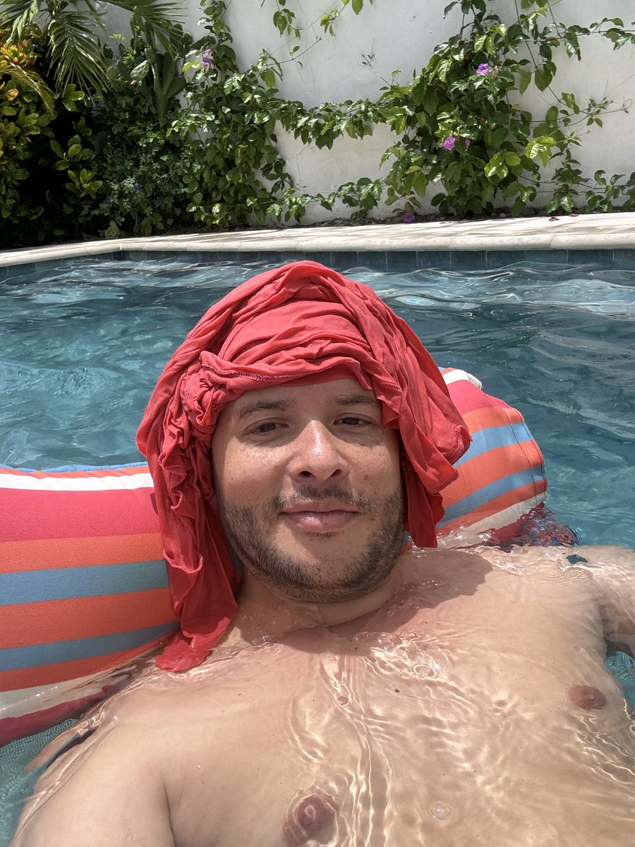 Mr. Nobody tweet media