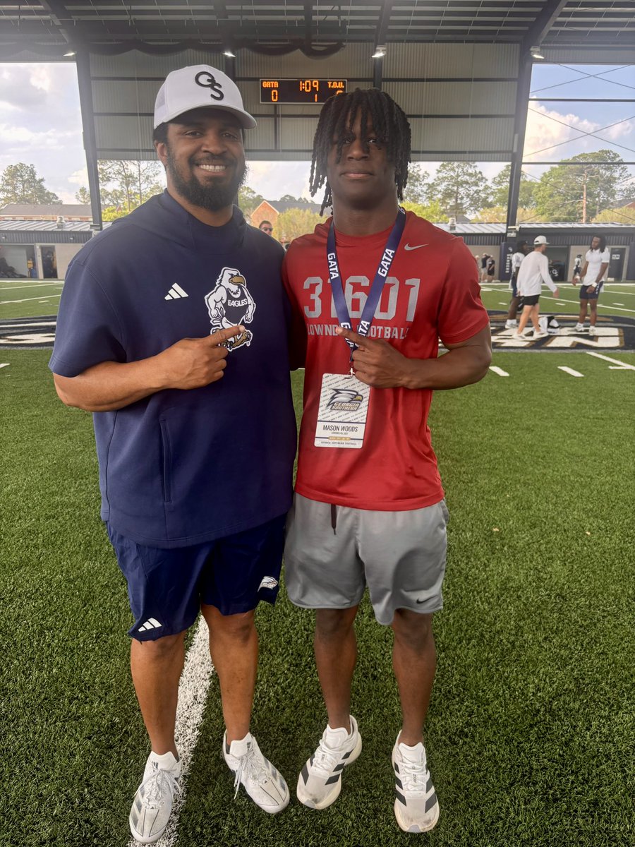 Lowndes Football tweet media