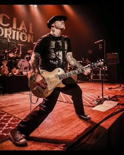 𝙈𝙪𝙣𝙙𝙤𝙍𝙤𝙘𝙠𝙍𝙖𝙙𝙞𝙤 tweet media