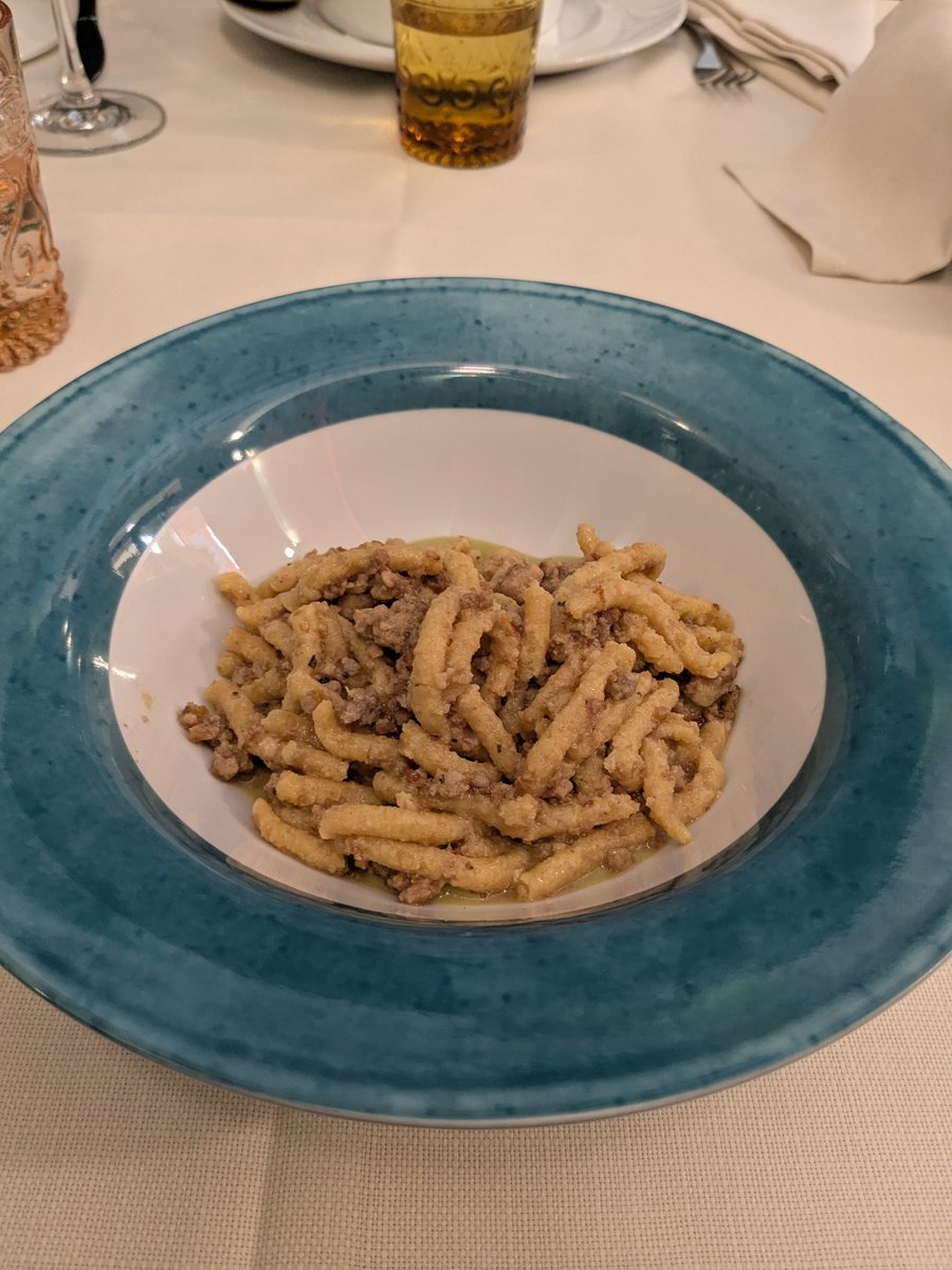 Antoñito tweet media