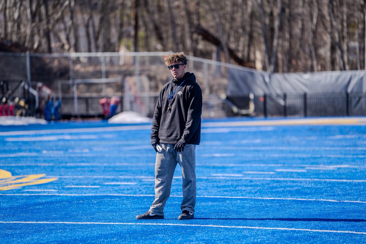 CoachJZamot's tweet image. Spring Ballin’ ⚡️

#FAST