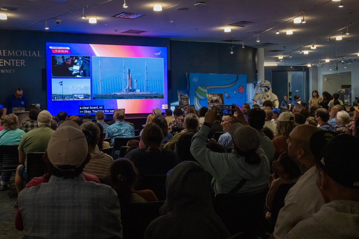 Los Angeles County tweet media