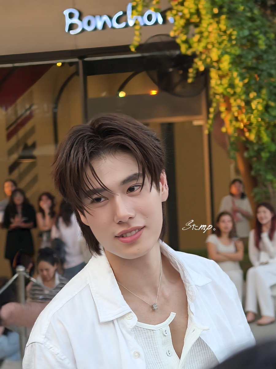 สลิ่มพุเหมียว 🍑 tweet media