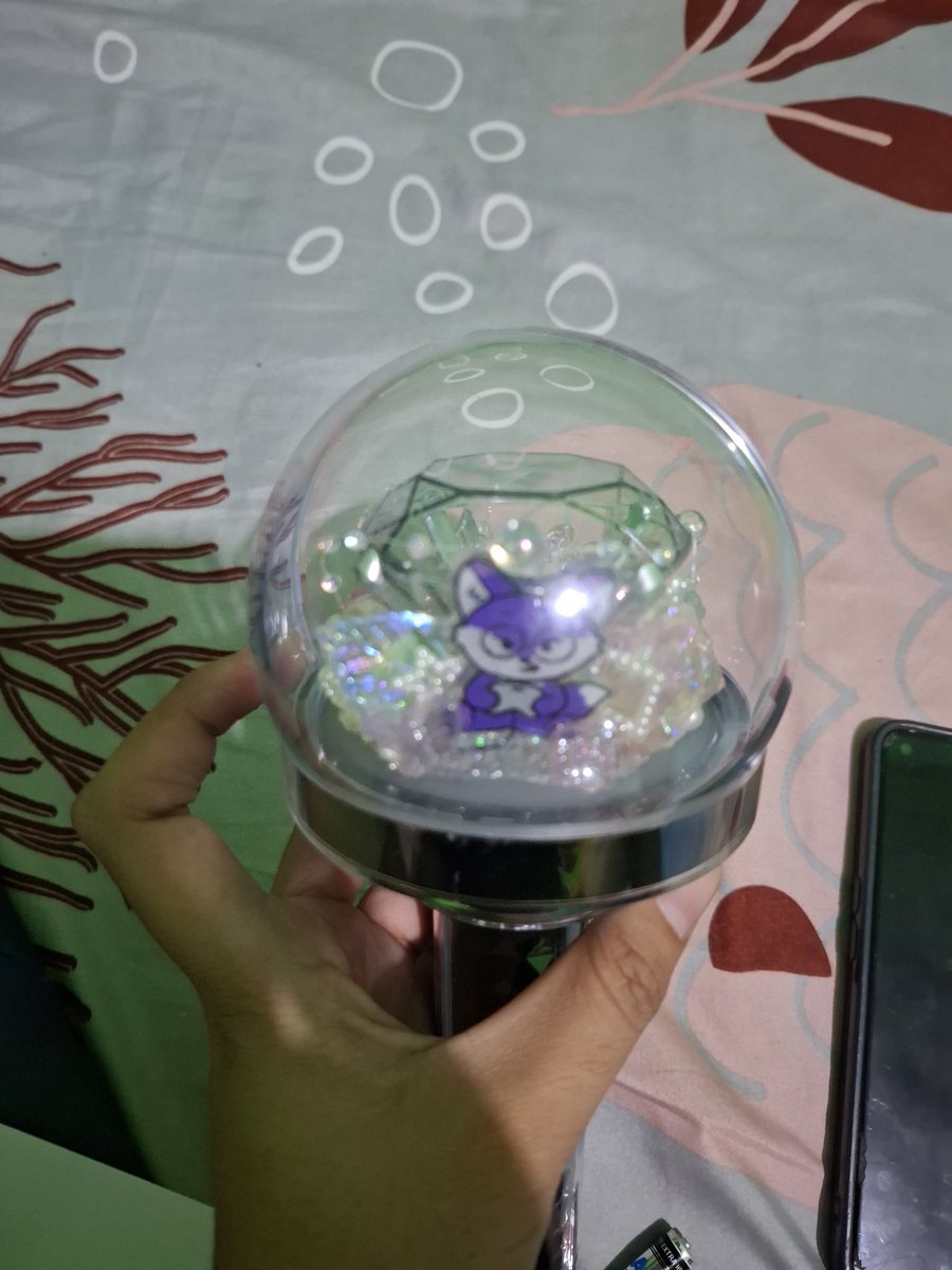 Cantik sayang khusus take besok take all 850k aja wts ls vitri wts lighstick seventeen ver 2 v2 wts lighstick seventeen ver 3 v3 dom tangerang