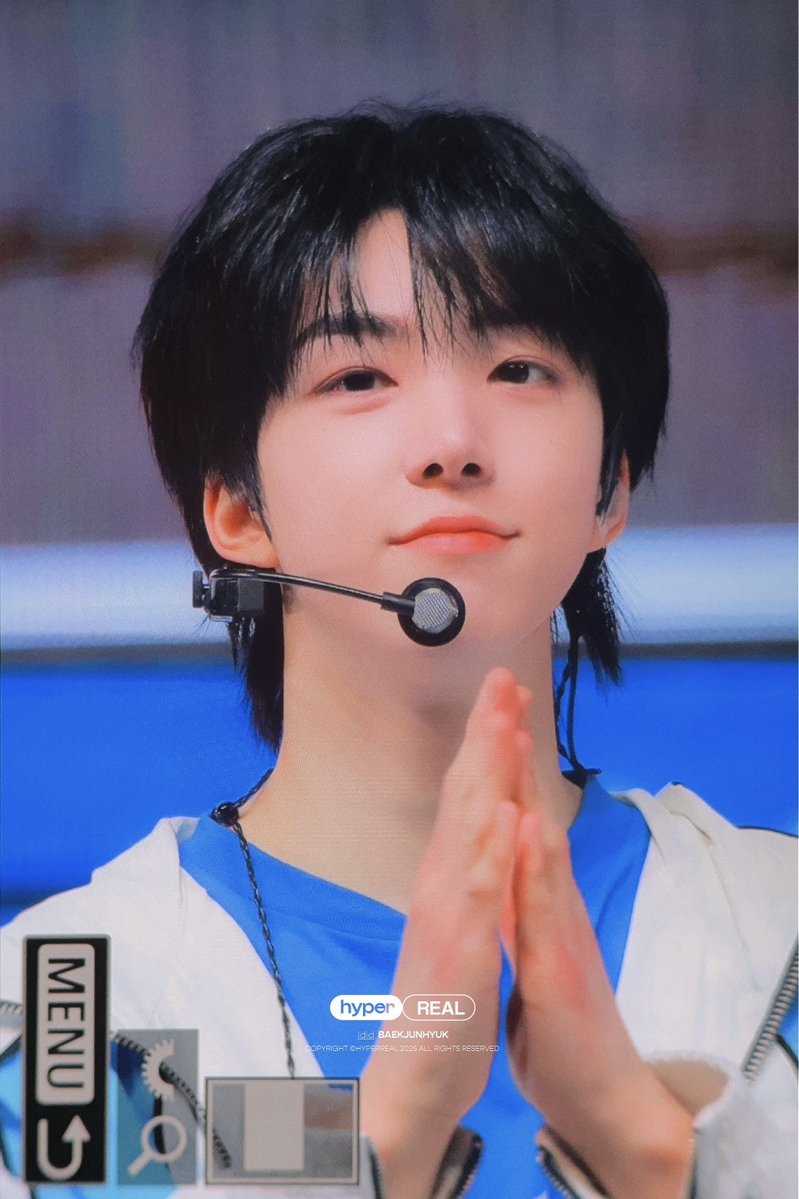 hyperreal tweet media