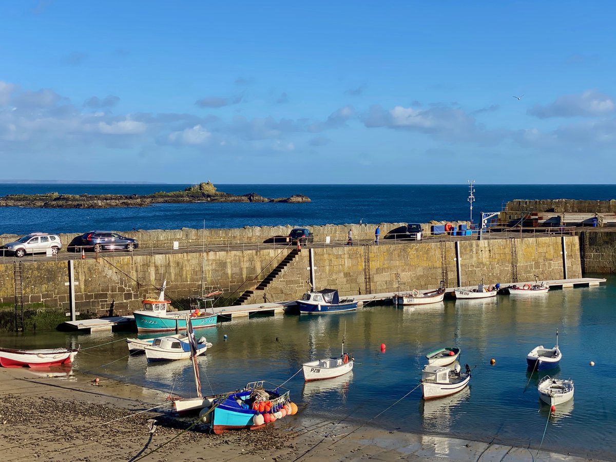 bakrim2000's tweet image. photos recently taken..
#walking #Cornwall