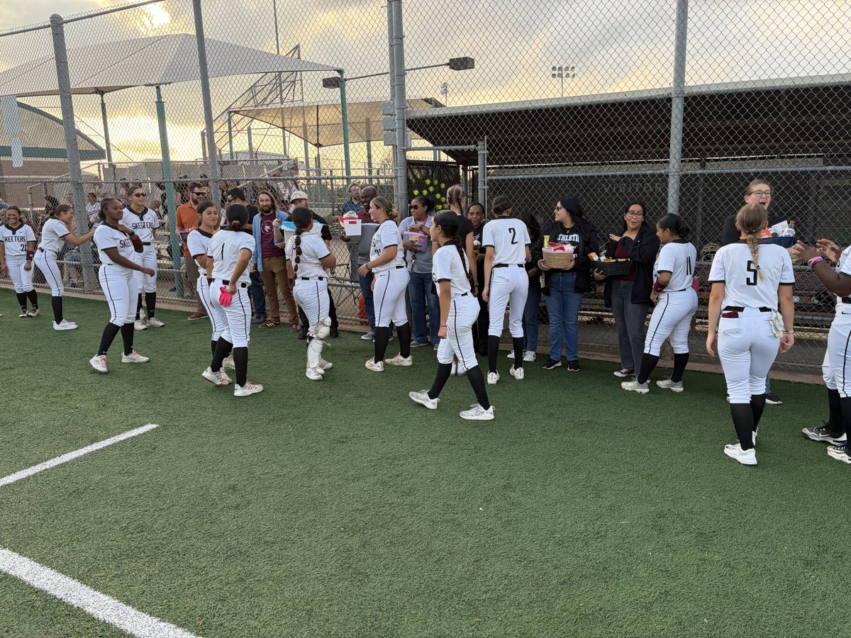 Mesquite Skeeter Softball tweet media