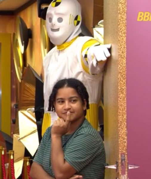 CASUAL CHIC 🧙‍♀️🧬 tweet media