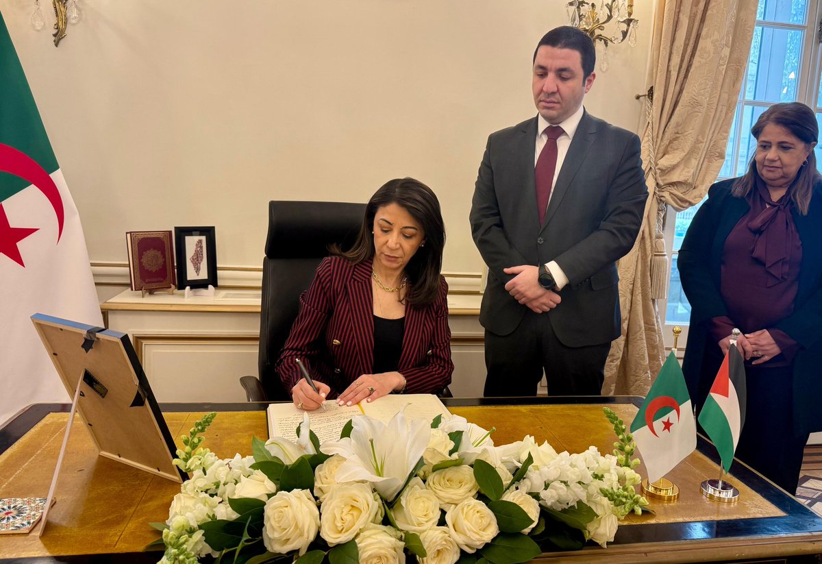 Ambassade d'Algérie en France سفارة الجزائر بفرنسا tweet media