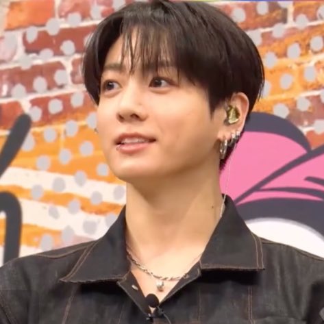 هـديـل tweet media