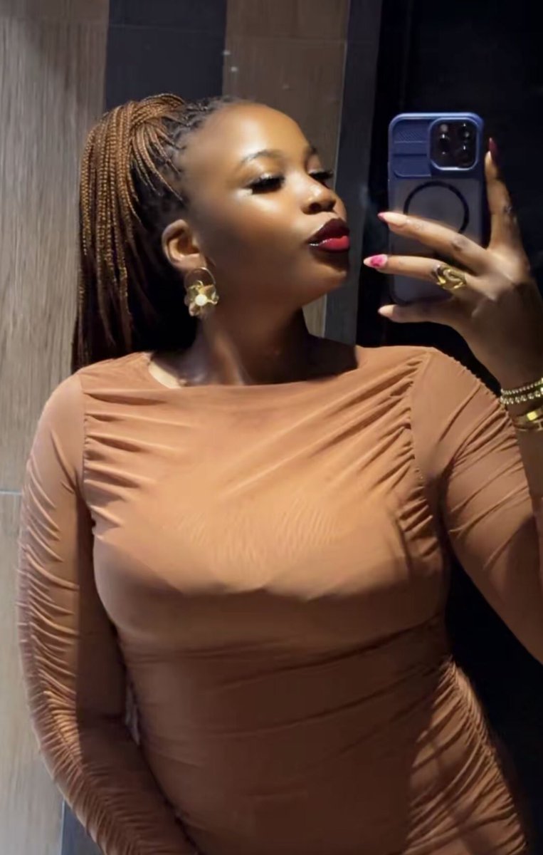 Timisola 💕🖤🤭 tweet media