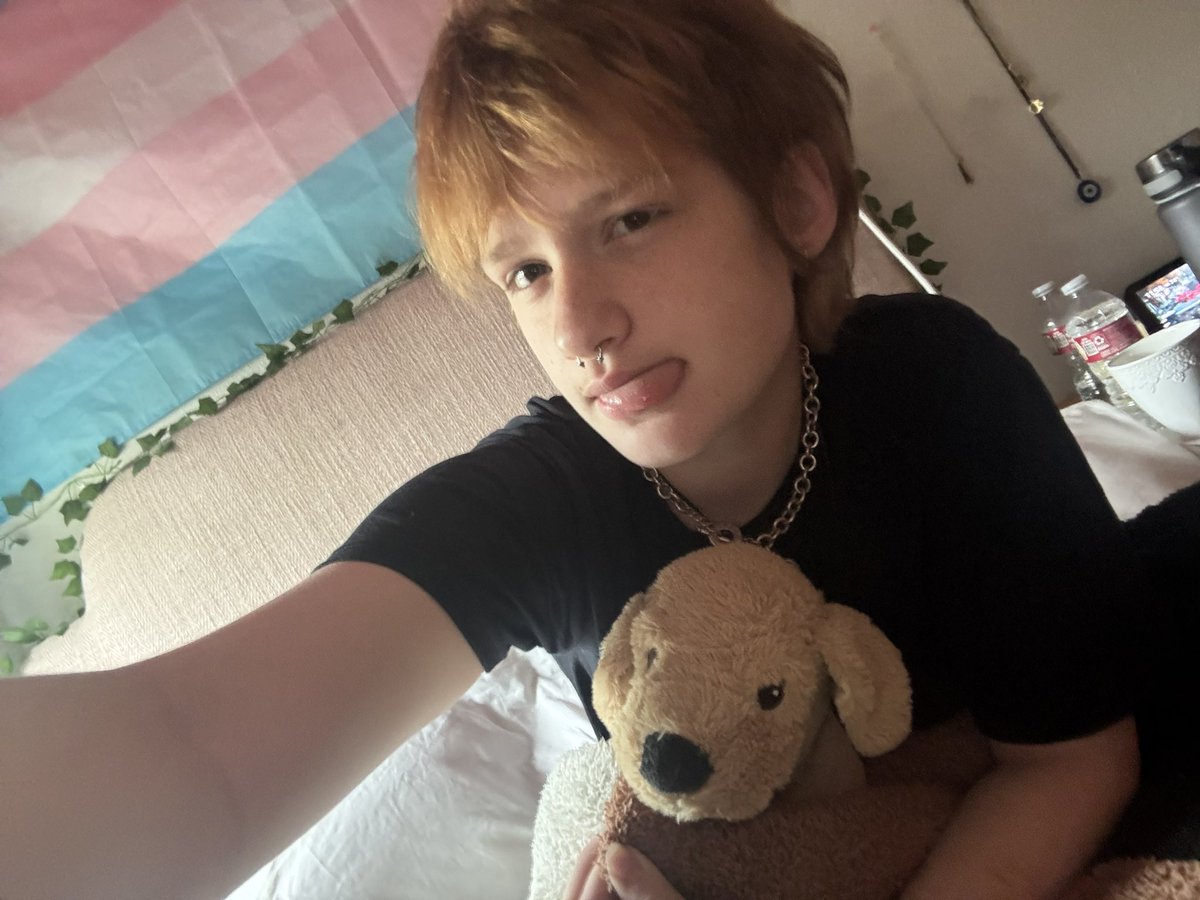 Ghost 09 of #shedtwt tweet media