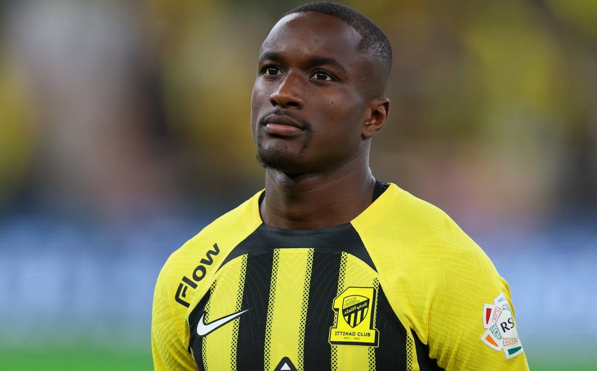 الحمدلله كنا ندور الخلاص من موسى ديابي 
الحكم ريحنا منه الله .. كمية سوء  لا يرده 

 #الاتحاد_الحزم