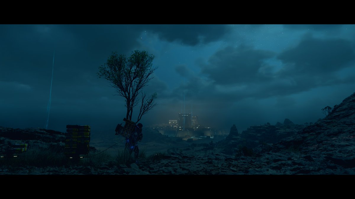 Light01C tweet media