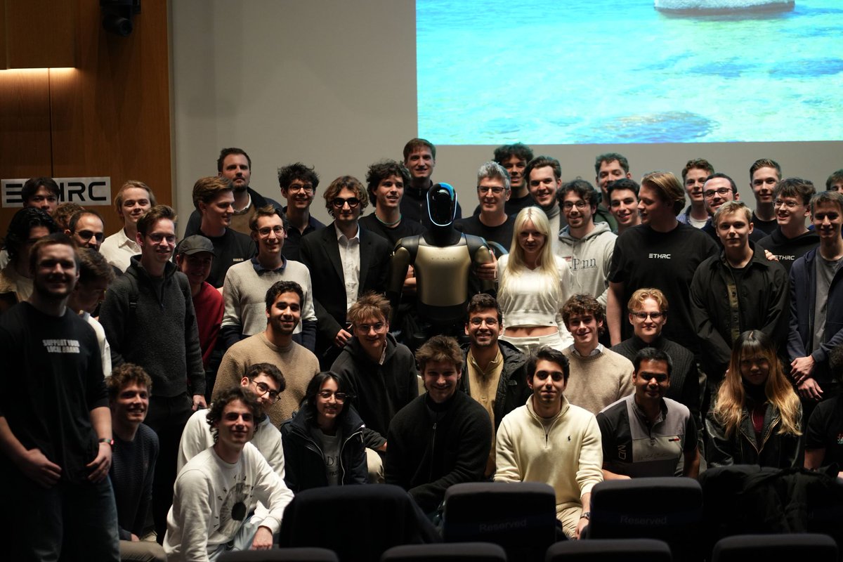 The Humanoid Hub tweet media