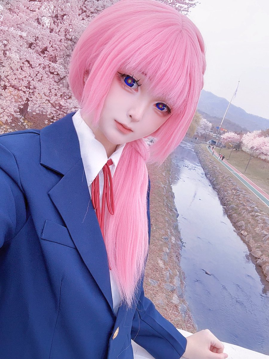 怜karen tweet media