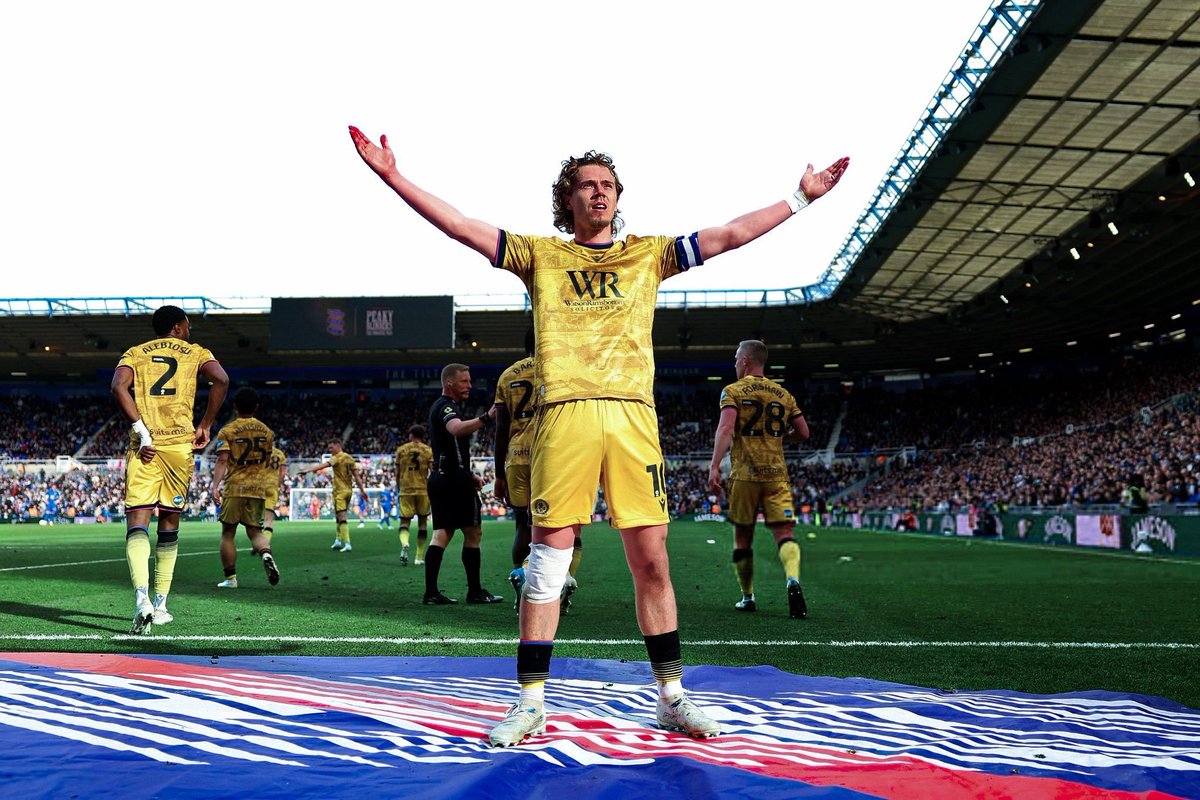 Second Tier podcast tweet media