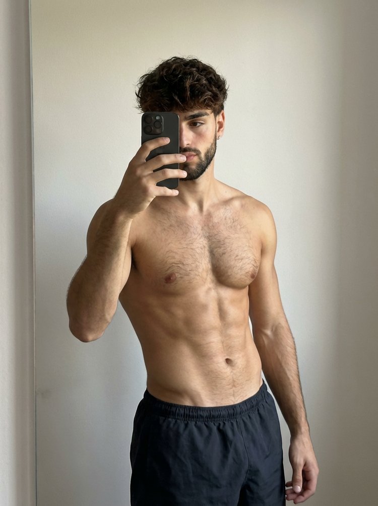 Paul 🖤 tweet media