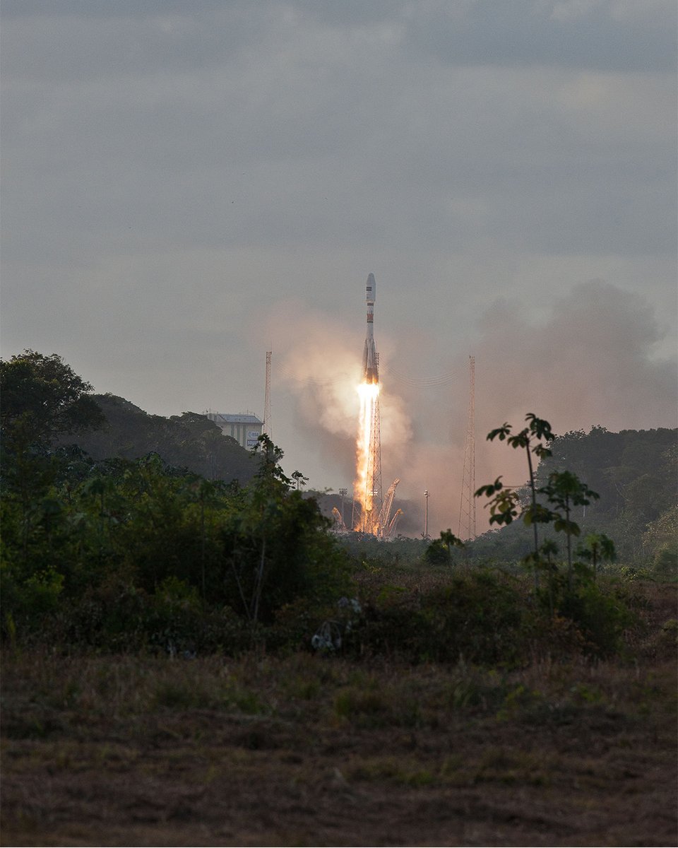 Arianespace tweet media