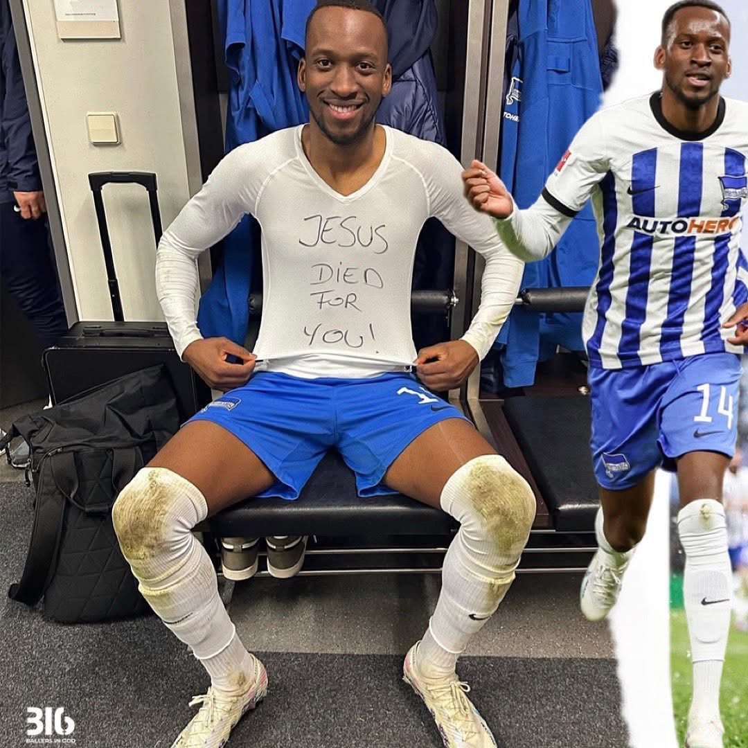 📲 Dodi Lukebakio: “Jesus died for you!” (2023)

𝐅𝐞𝐥𝐢𝐳 𝐏𝐚́𝐬𝐜𝐨𝐚! 🤍