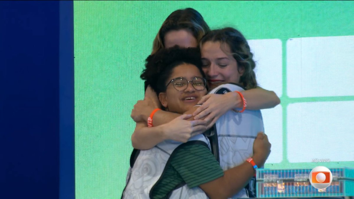 Advogato 🥂🧙♀️💎💄 tweet media