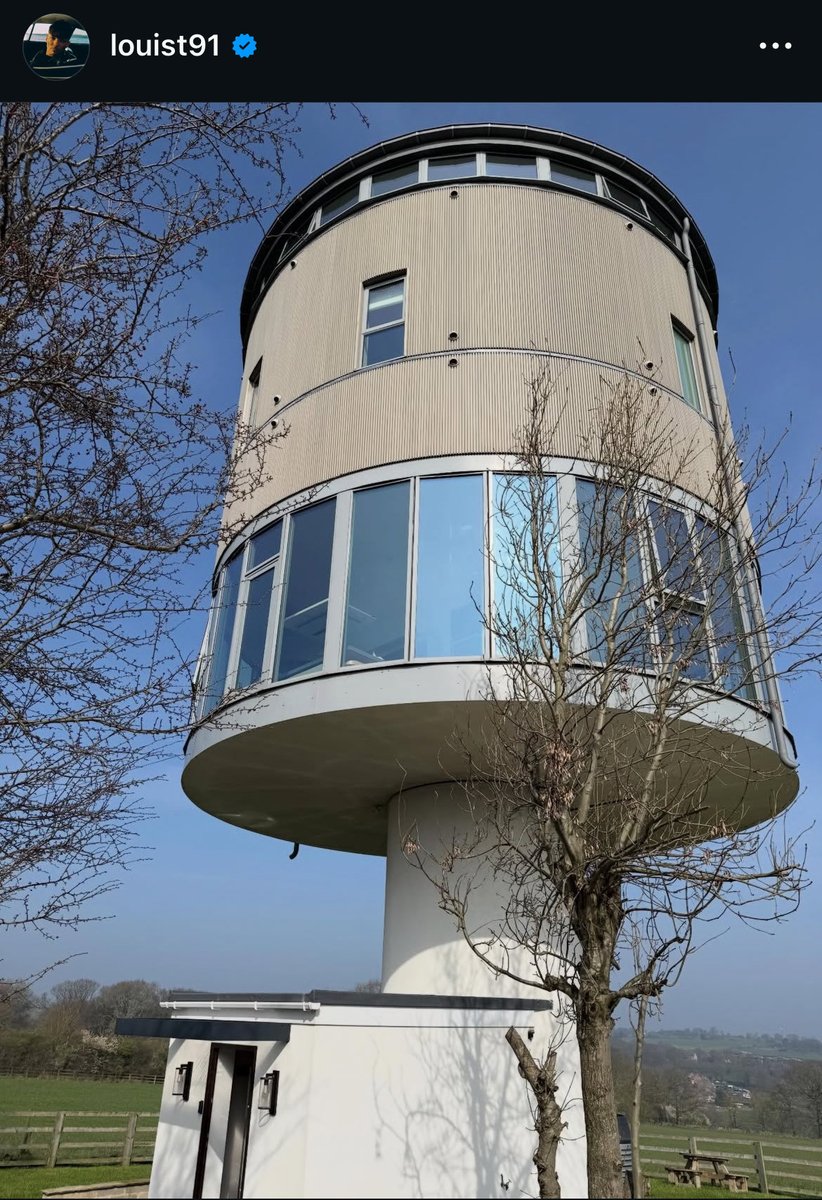 m MET LOUIS???? tweet media