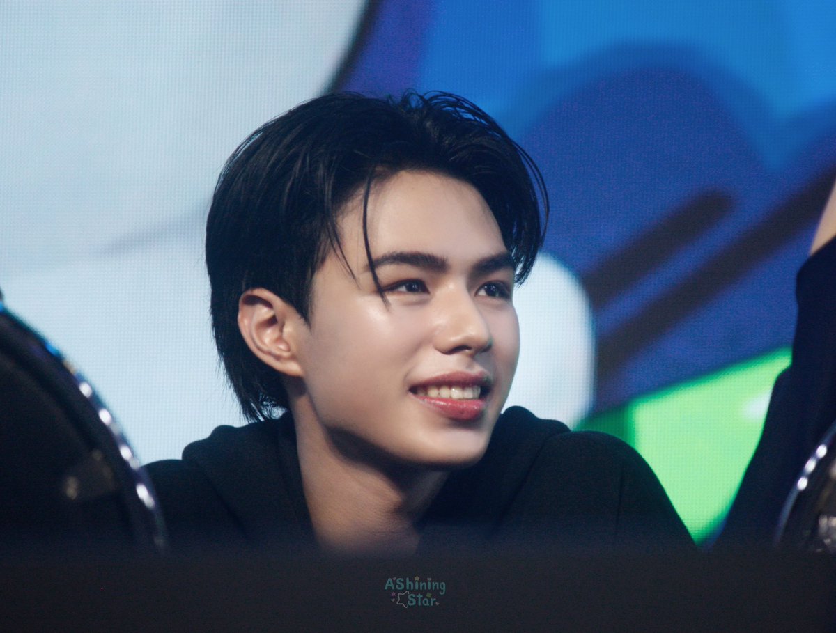 𝑨𝑺𝒉𝒊𝒏𝒊𝒏𝒈 𝑺𝒕𝒂𝒓 🌟⊹˖ ☆ ⋆.˚✮⋆ tweet media