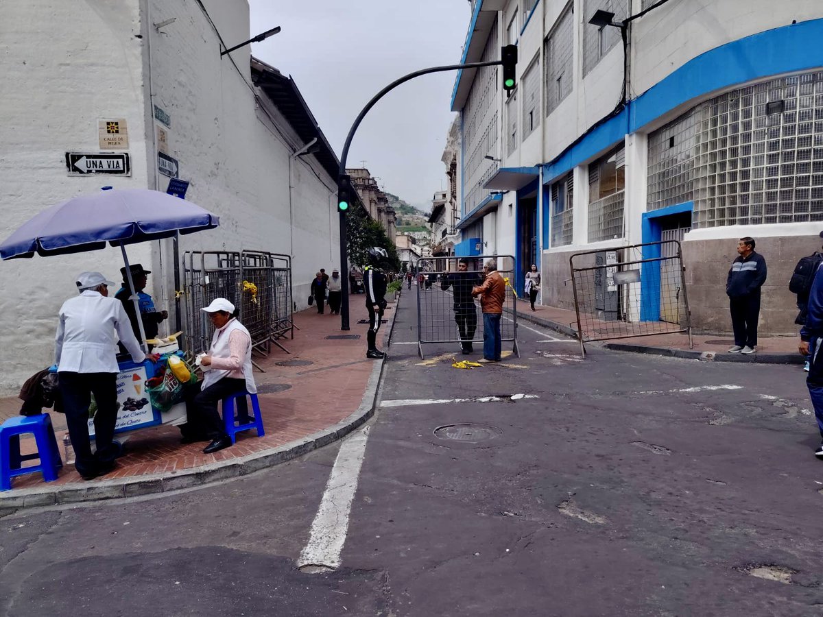 Terminales Terrestres de Quito tweet media