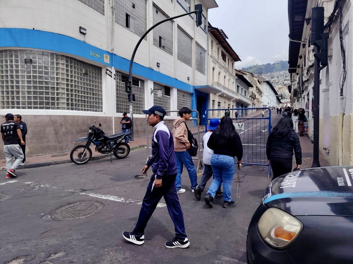 Terminales Terrestres de Quito tweet media