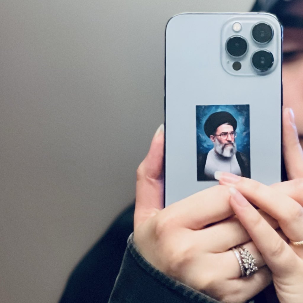 •| فـآطِـمِــهـ |• tweet media