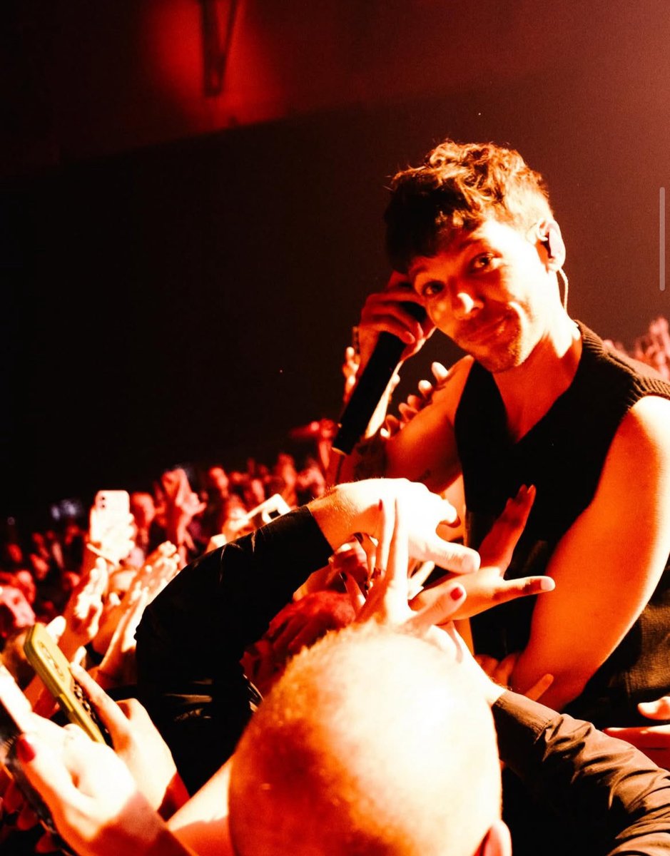 m MET LOUIS???? tweet media