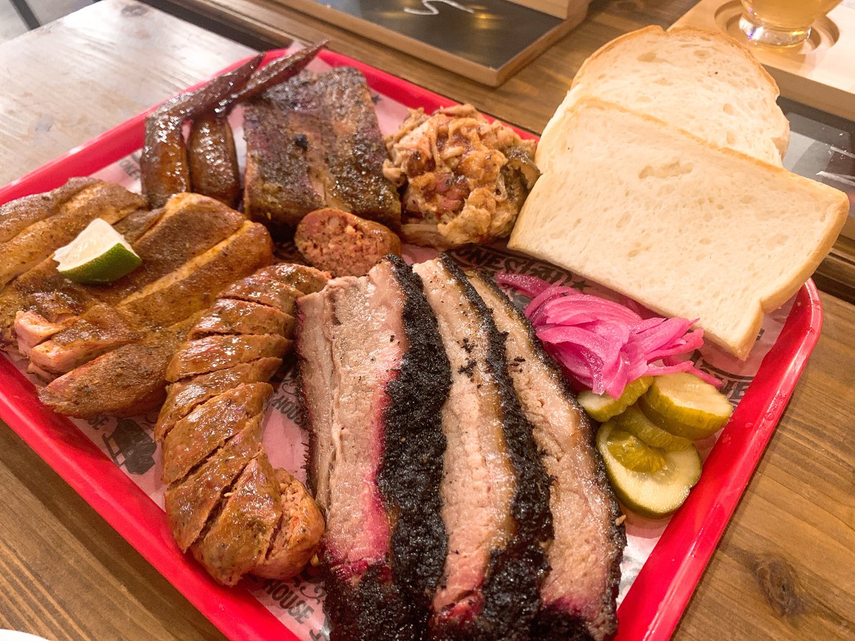 ばこばこ tweet media