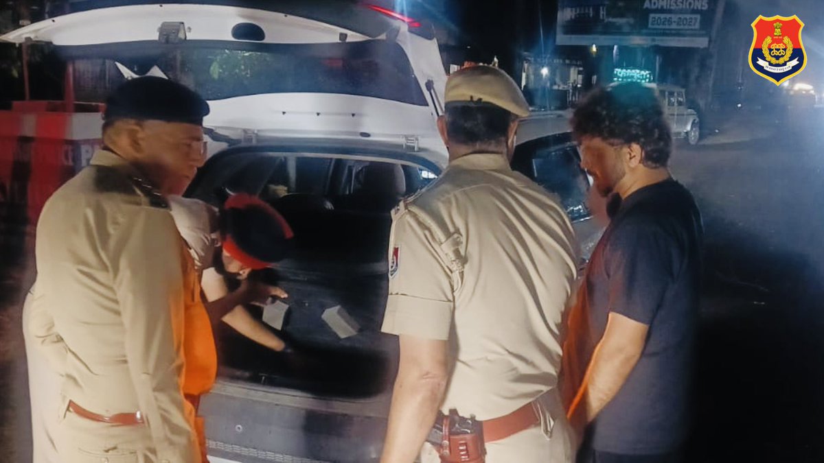 Pathankot Police tweet media