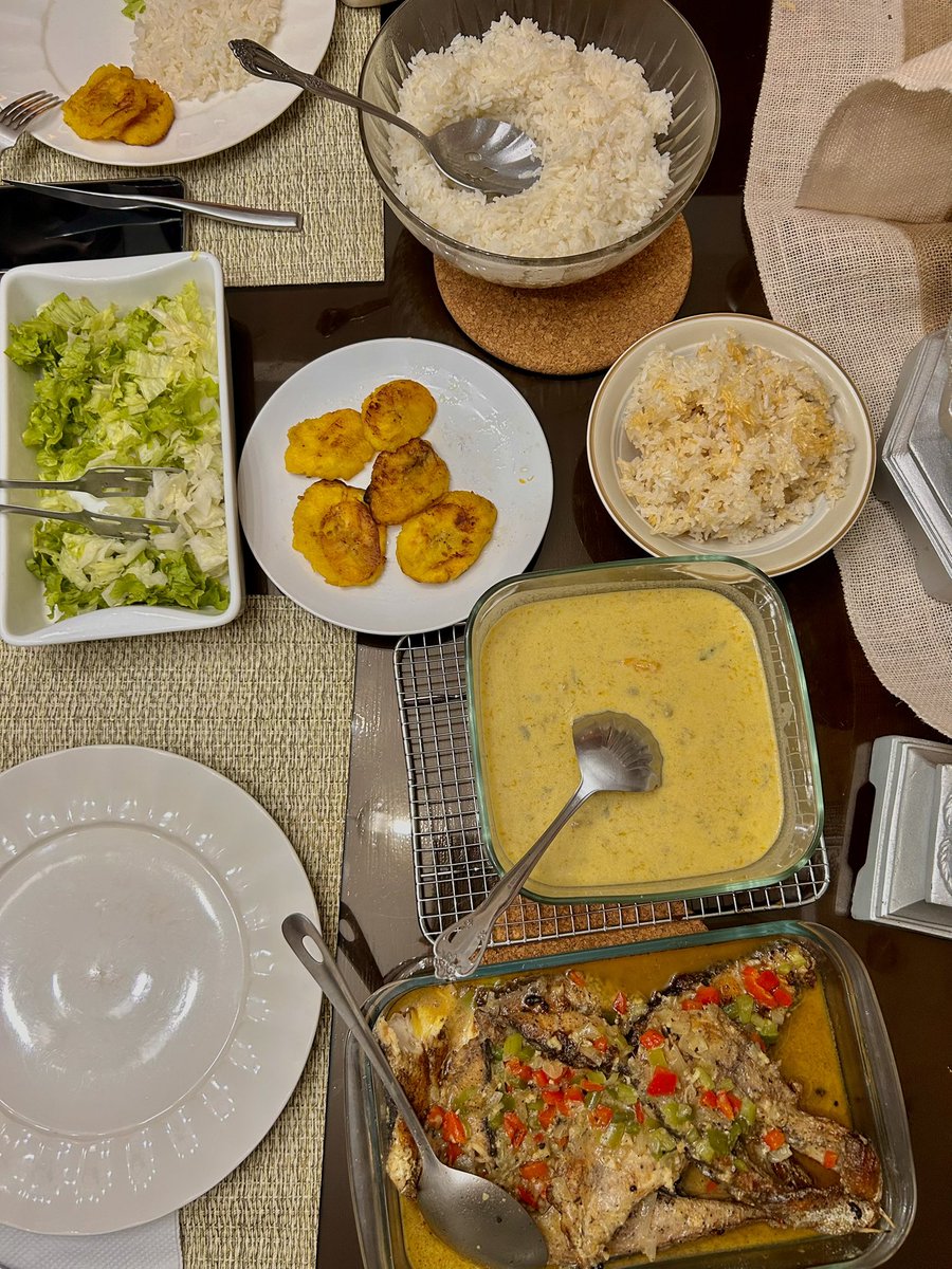 en Belén tweet media