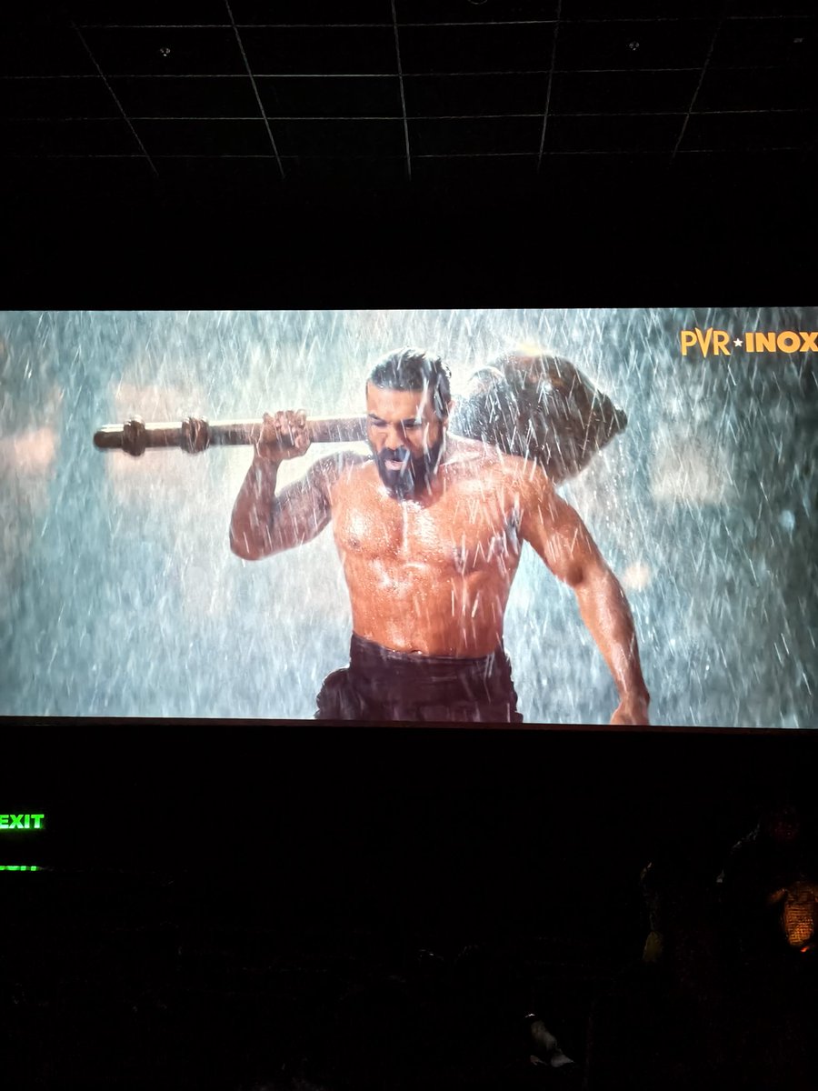 Anchor Chandu 😎 tweet media