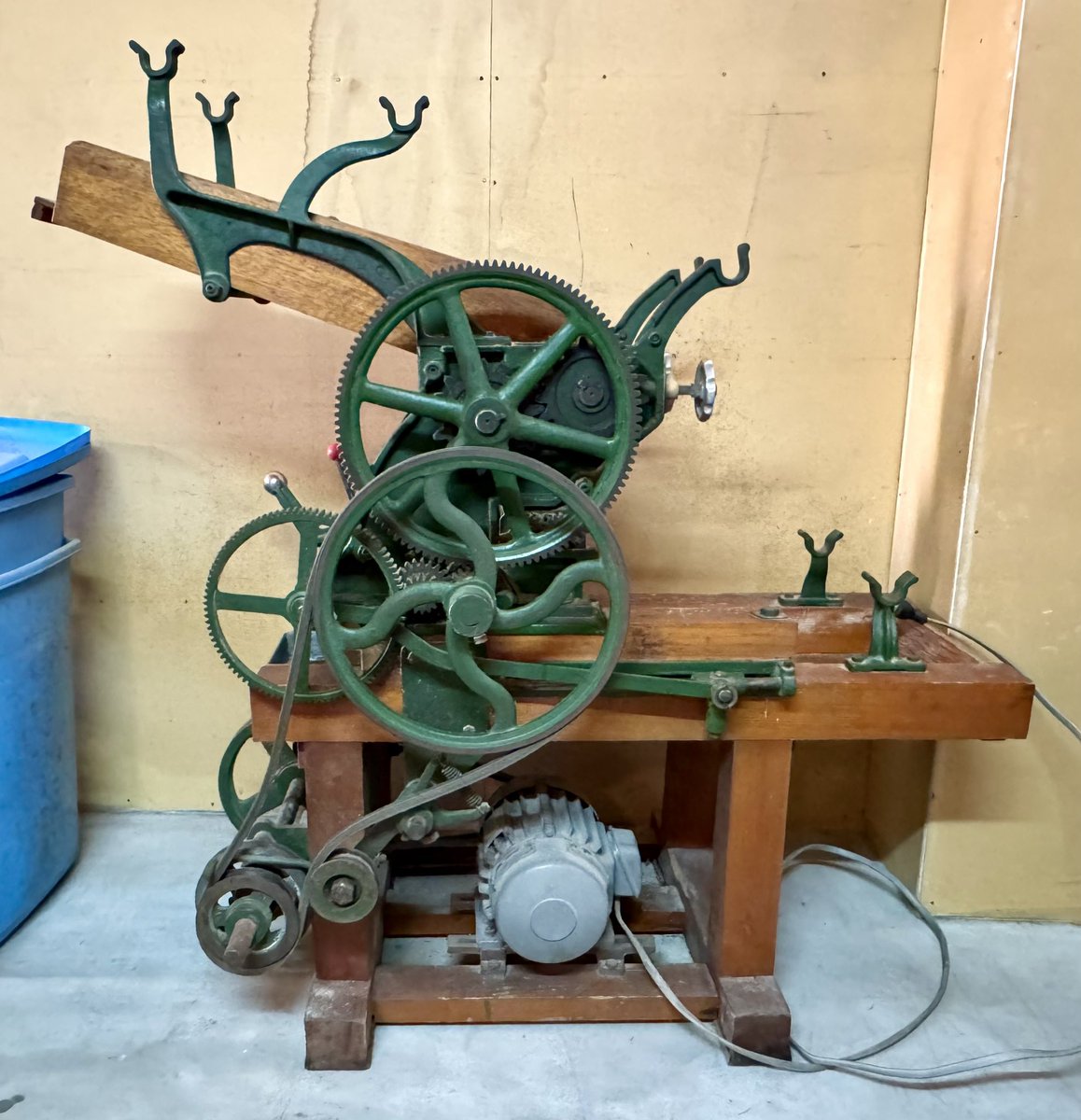 恥とテキスト@ムスカ大佐はゴミ拾いの夢を見る tweet media