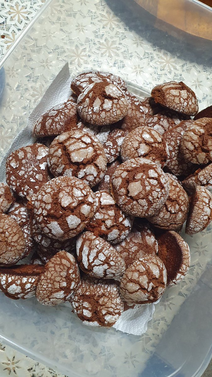 Crinkle cookies al ciocciolato pronti, in arrivo al limone, arancia e cannella ✨️