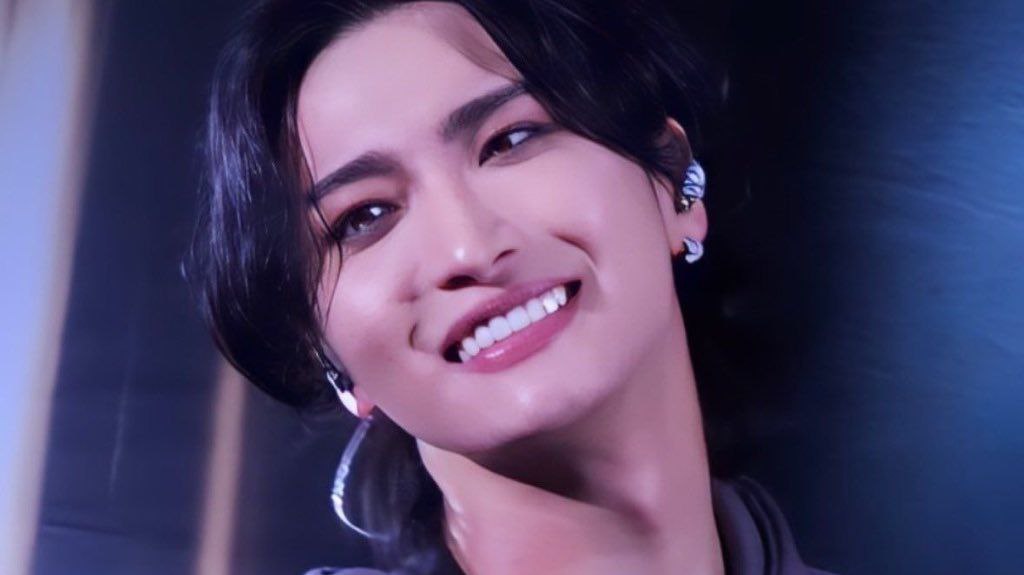 julielie🐿💜✨️ tweet media