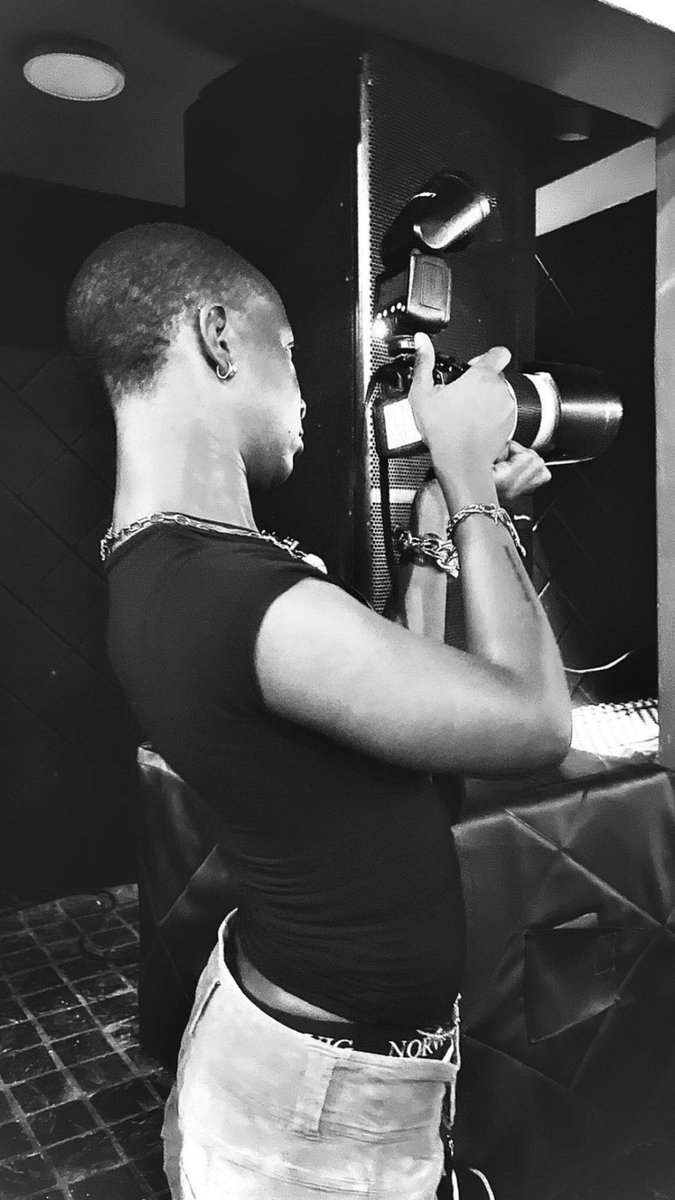 BOLLY thee Creative Explorer🎨 📸🎥 tweet media