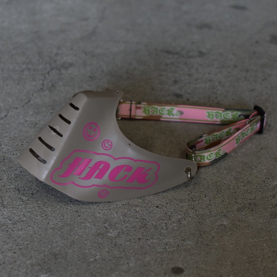 HACK☺︎ tweet media