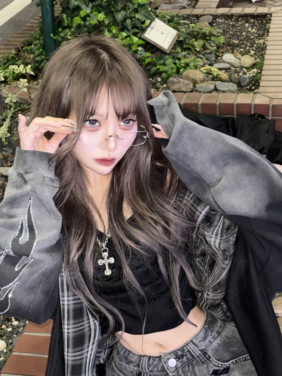 紫凰ゆすら tweet media