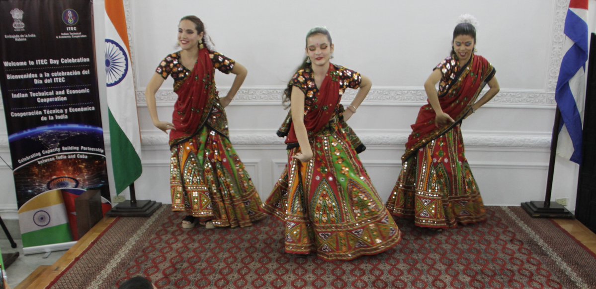 India in Cuba tweet media