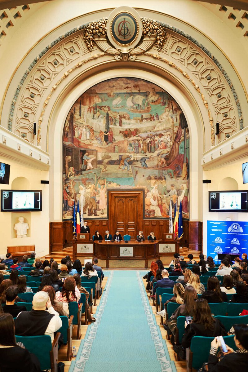 polimoda tweet media